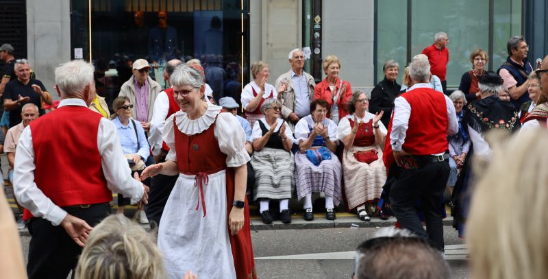 Fichier:Scène de danse.JPG
