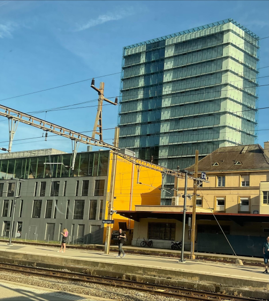 Fichier:Gare Neuchatel.png