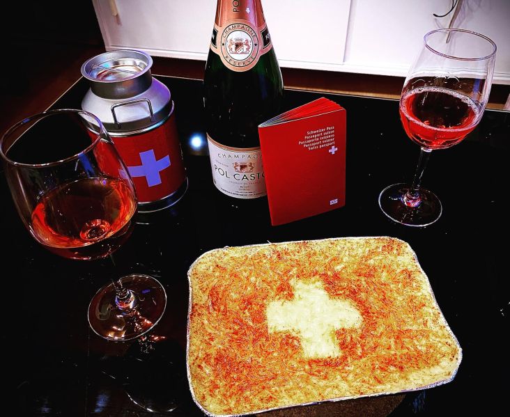 Fichier:Festivité de fin de naturalisation.jpg